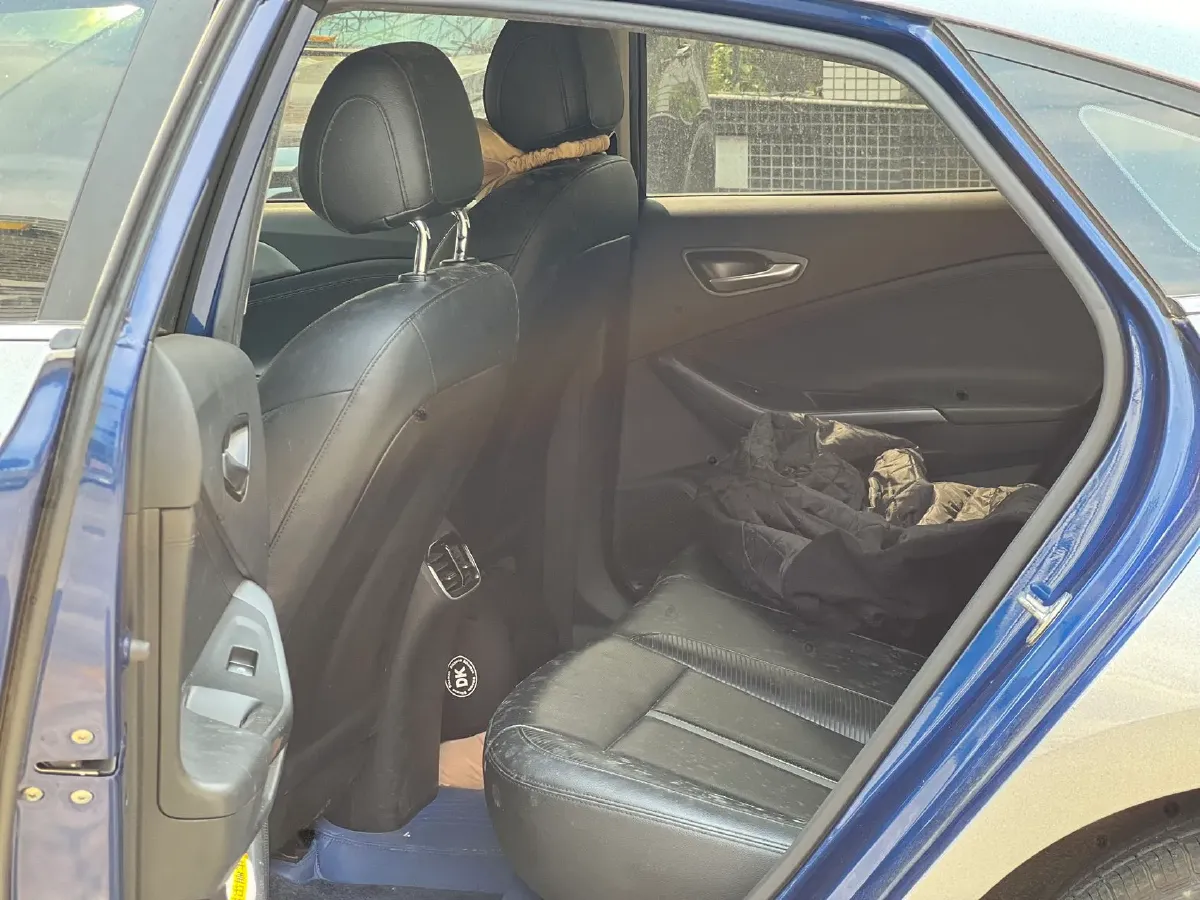 2019 Hyundai La Festa 1.6T 204HP L4 7DCT,autocango,china used car exporter,china ev exporter,chinese used car exporter,chinese used ev exporter