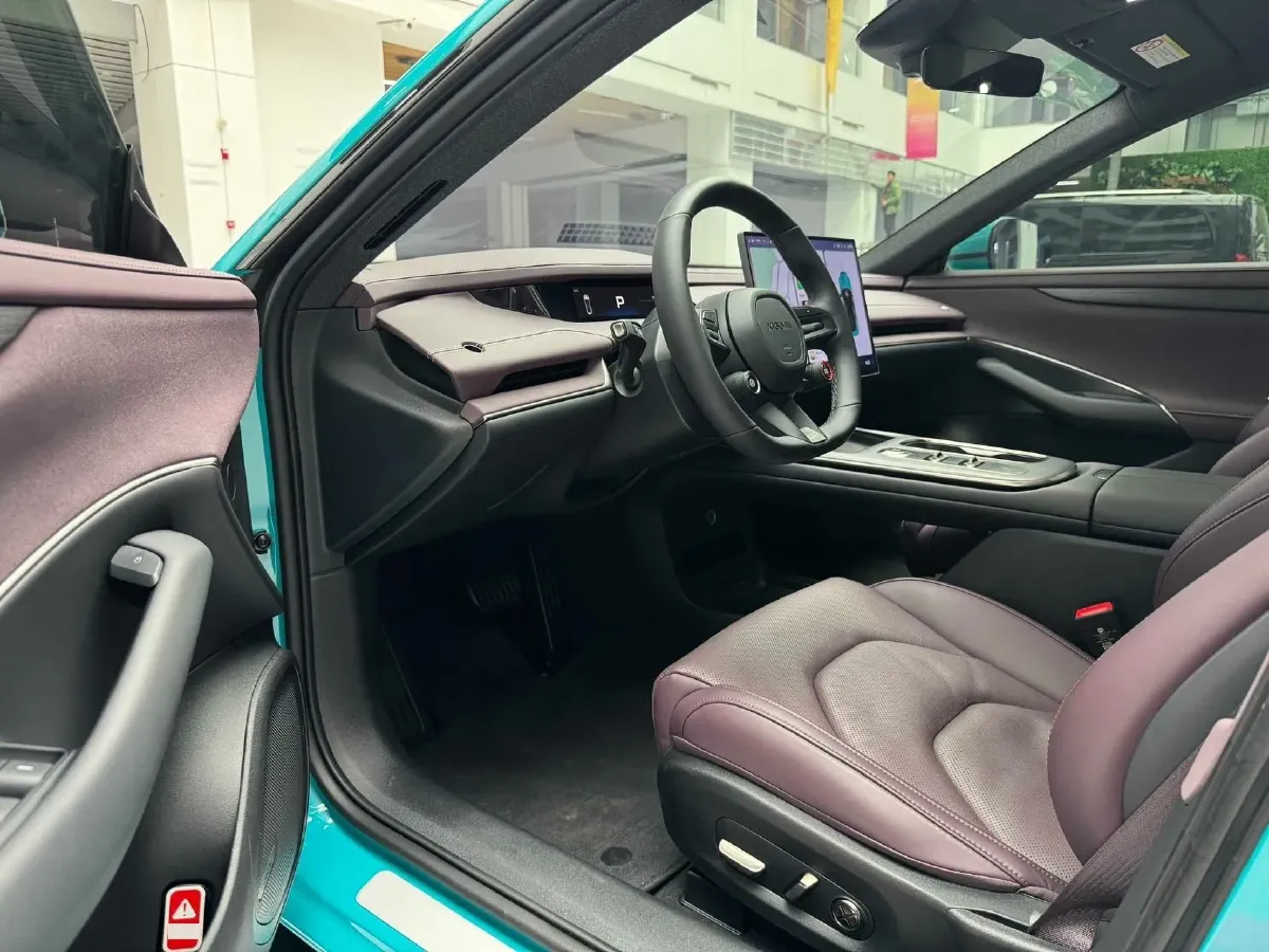 2024 MI SU7 BEV 94.3KWH,autocango,china used car exporter,china ev exporter,chinese used car exporter,chinese used ev exporter