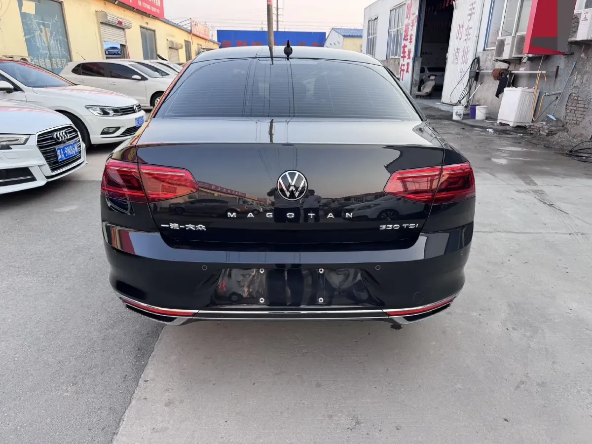 2020 Volkswagen Magotan 2.0T 186HP L4 7DCT,autocango,china used car exporter,china ev exporter,chinese used car exporter,chinese used ev exporter