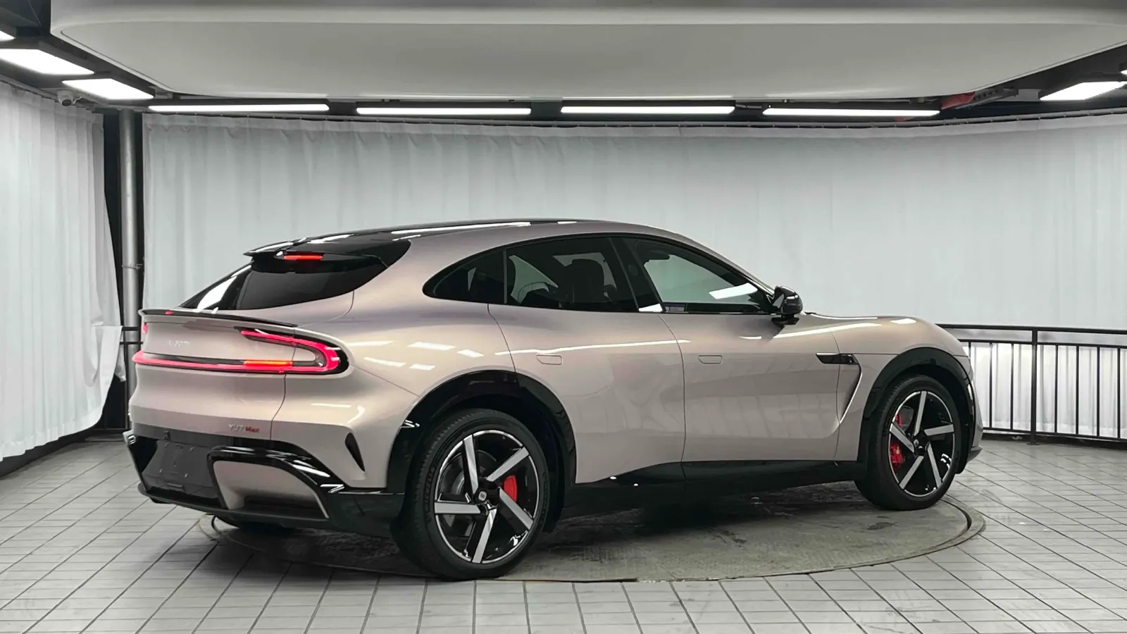 2025 MI YU7 BEV 101.7KWH,autocango,china used car exporter,china ev exporter,chinese used car exporter,chinese used ev exporter