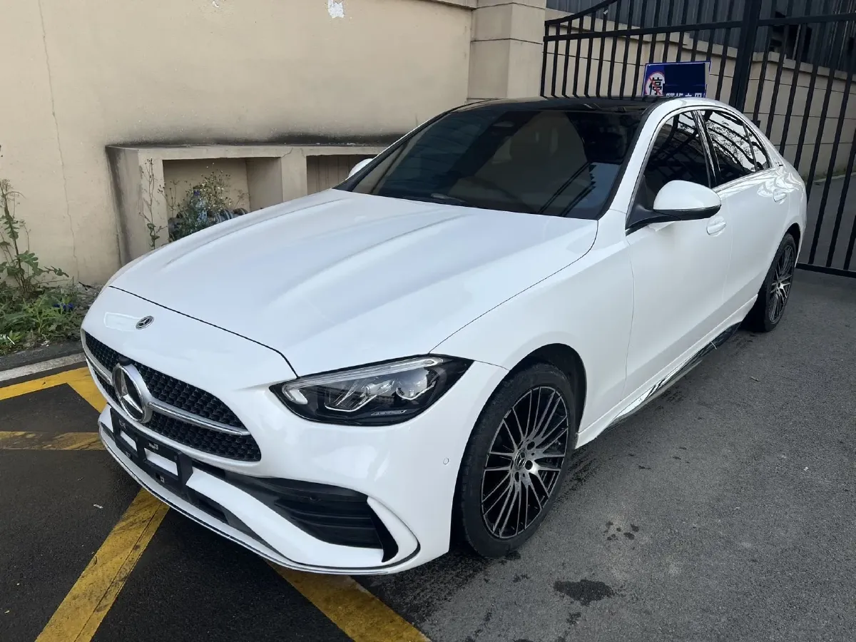 2023 Mercedes-Benz C Class 1.5T 204HP L4 9AT,autocango,china used car exporter,china ev exporter,chinese used car exporter,chinese used ev exporter