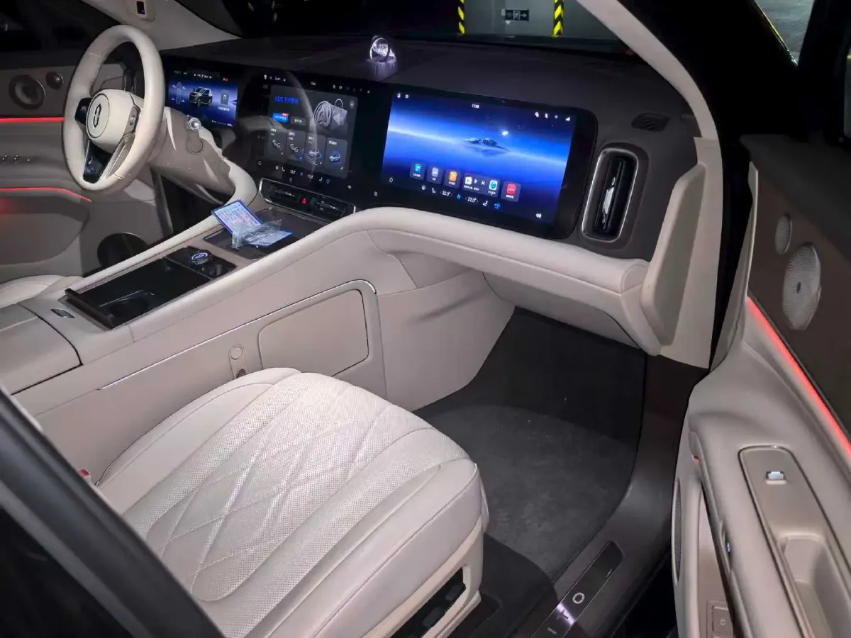 2024 AITO AITO M9 1.5T 152HP L4 REEV 42KWH,autocango,china used car exporter,china ev exporter,chinese used car exporter,chinese used ev exporter