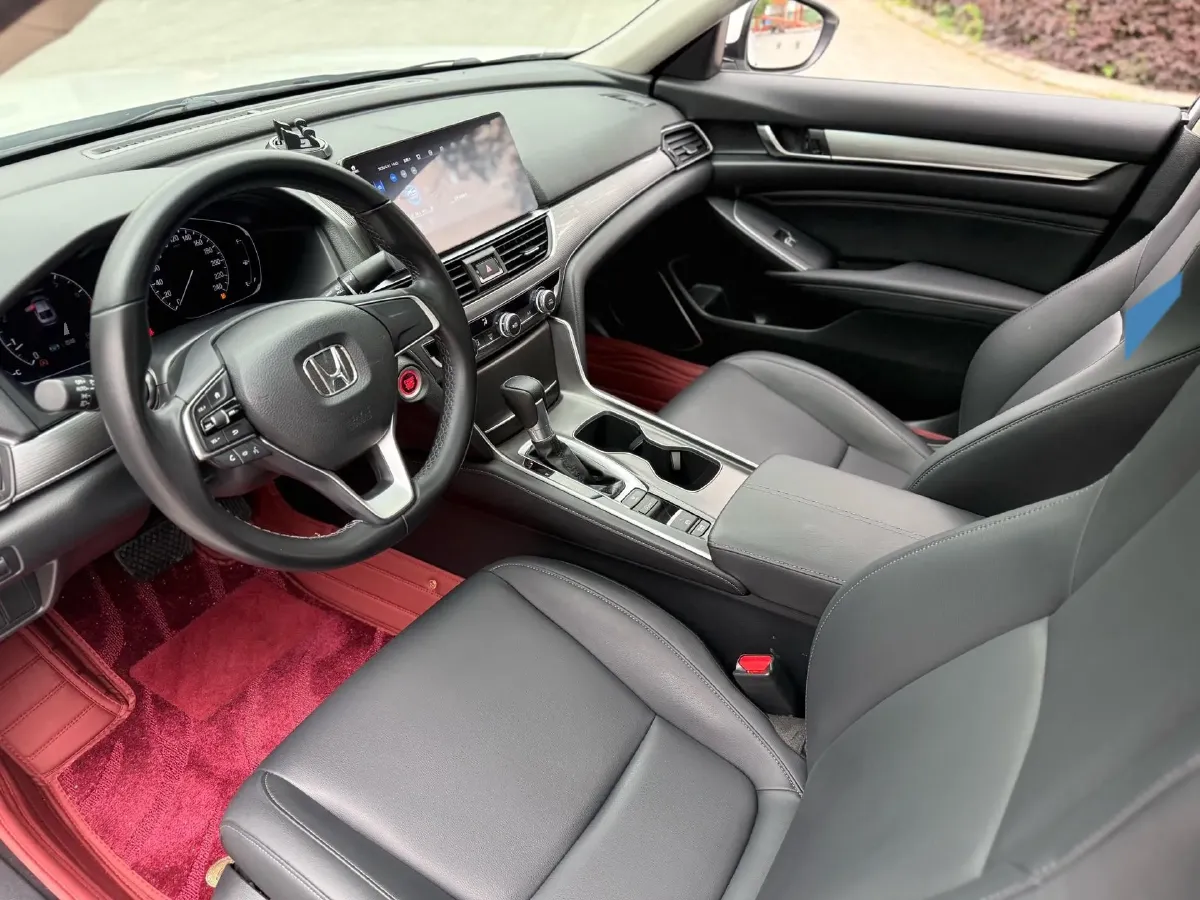 2022 Honda Accord 1.5T 194HP L4 CVT,autocango,china used car exporter,china ev exporter,chinese used car exporter,chinese used ev exporter