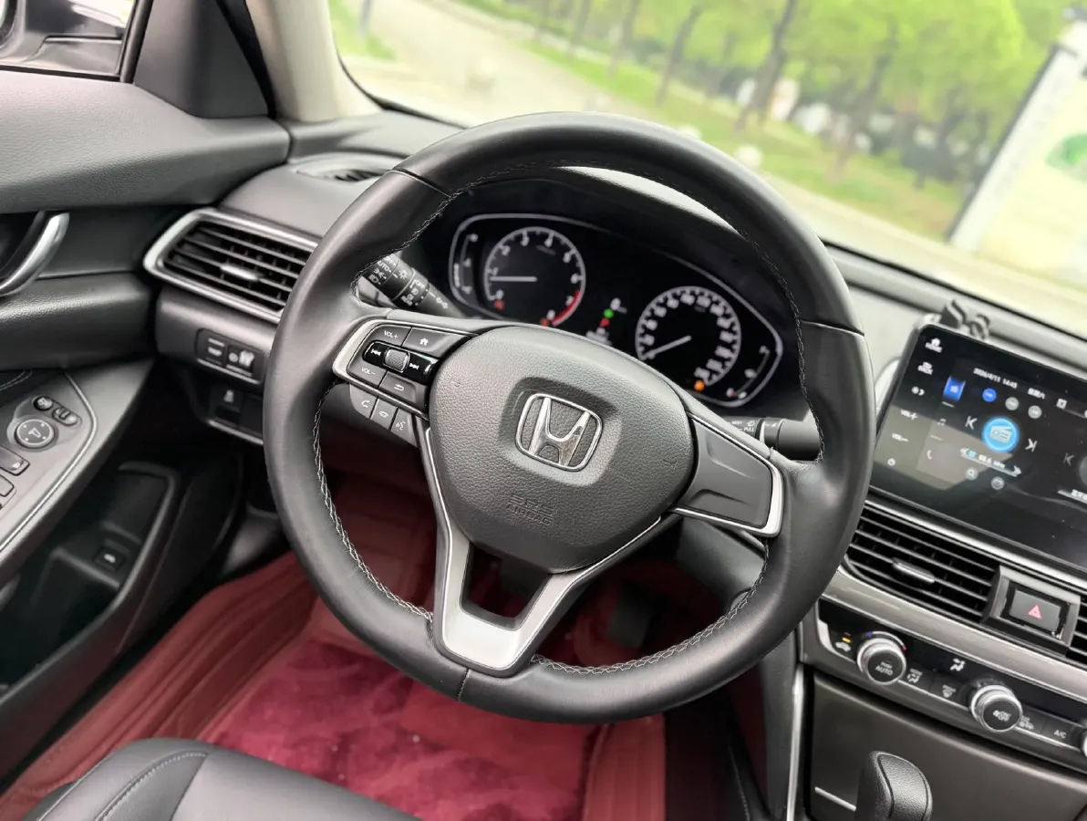 2022 Honda Accord 1.5T 194HP L4 CVT,autocango,china used car exporter,china ev exporter,chinese used car exporter,chinese used ev exporter