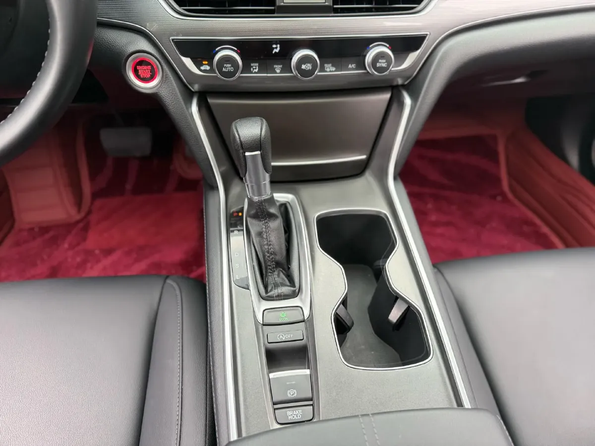 2022 Honda Accord 1.5T 194HP L4 CVT,autocango,china used car exporter,china ev exporter,chinese used car exporter,chinese used ev exporter