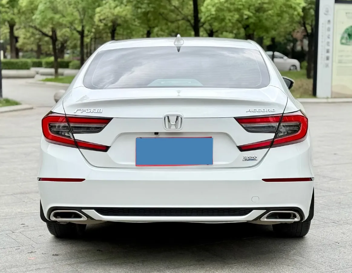 2022 Honda Accord 1.5T 194HP L4 CVT,autocango,china used car exporter,china ev exporter,chinese used car exporter,chinese used ev exporter