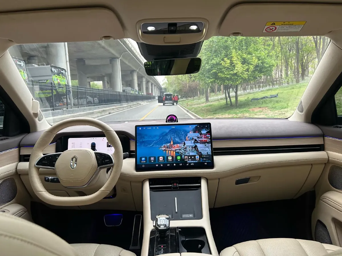 2024 AITO AITO M7 1.5T 152HP L4 REEV 42KWH,autocango,china used car exporter,china ev exporter,chinese used car exporter,chinese used ev exporter