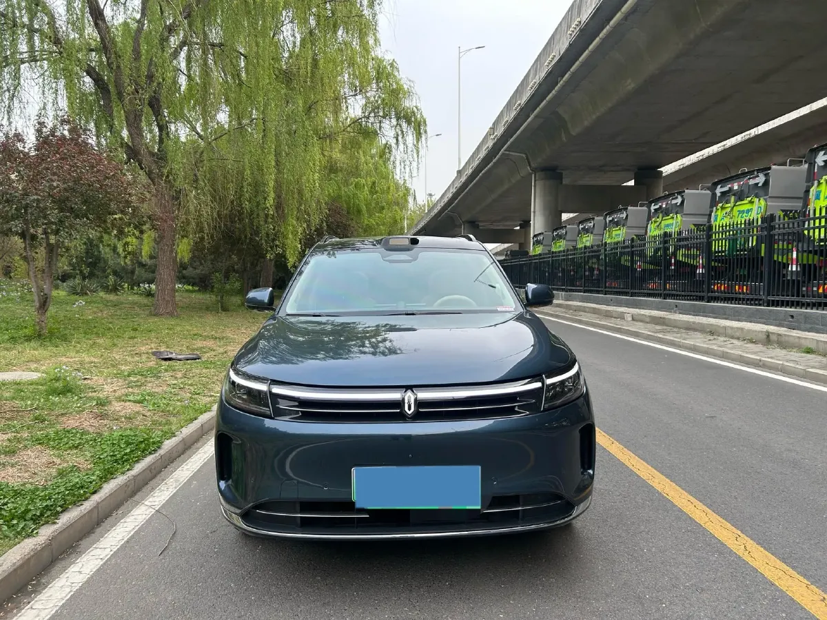 2024 AITO AITO M7 1.5T 152HP L4 REEV 42KWH,autocango,china used car exporter,china ev exporter,chinese used car exporter,chinese used ev exporter