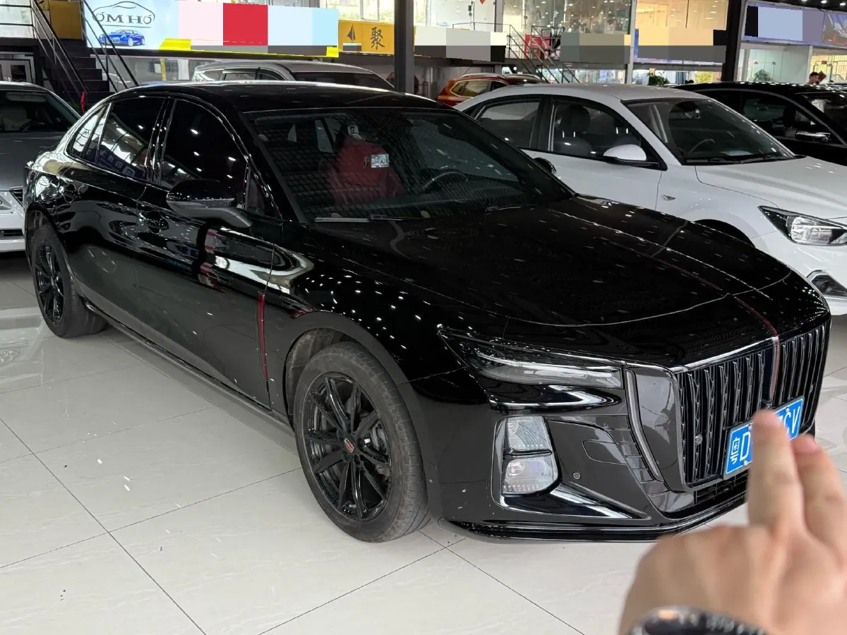 2025 HongQi H5 1.5T 169HP L4 7DCT,autocango,china used car exporter,china ev exporter,chinese used car exporter,chinese used ev exporter