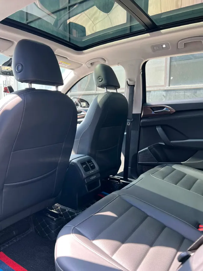 2019 Jeep Compass 1.3T 173HP L4 9AT,autocango,china used car exporter,china ev exporter,chinese used car exporter,chinese used ev exporter