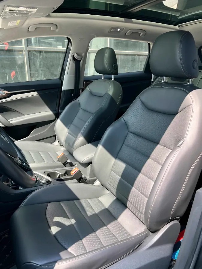 2019 Jeep Compass 1.3T 173HP L4 9AT,autocango,china used car exporter,china ev exporter,chinese used car exporter,chinese used ev exporter