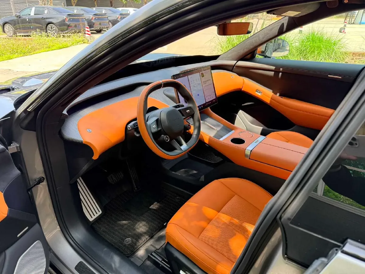 2025 MI YU7 BEV 101.7KWH,autocango,china used car exporter,china ev exporter,chinese used car exporter,chinese used ev exporter