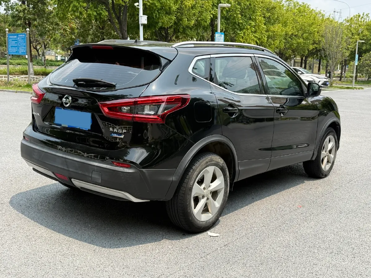 2022 Nissan Qashqai 2.0L 151HP L4 CVT,autocango,china used car exporter,china ev exporter,chinese used car exporter,chinese used ev exporter