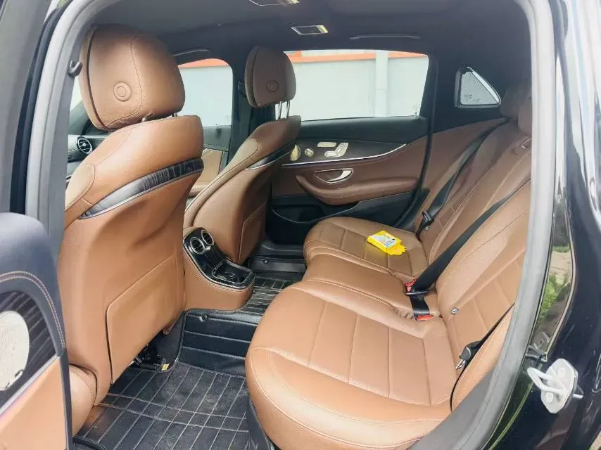 2021 Mercedes-Benz E Class 2.0T 258HP L4 9AT,autocango,china used car exporter,china ev exporter,chinese used car exporter,chinese used ev exporter
