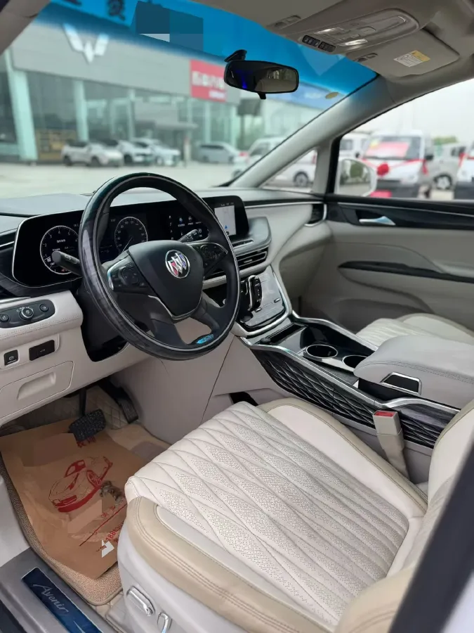 2022 Buick GL8 2.0T 237HP L4 9AT,autocango,china used car exporter,china ev exporter,chinese used car exporter,chinese used ev exporter