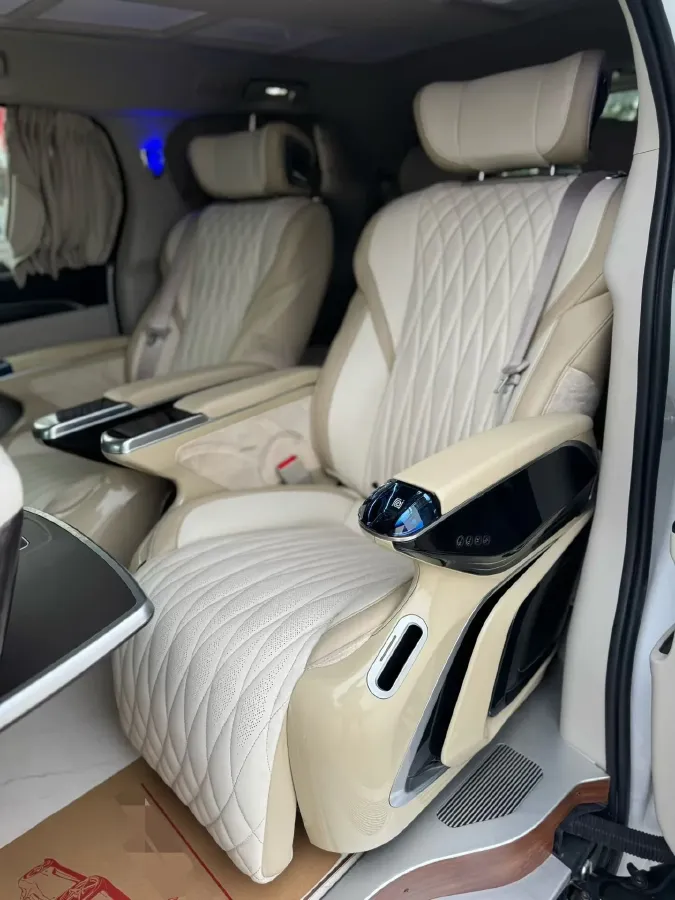 2022 Buick GL8 2.0T 237HP L4 9AT,autocango,china used car exporter,china ev exporter,chinese used car exporter,chinese used ev exporter