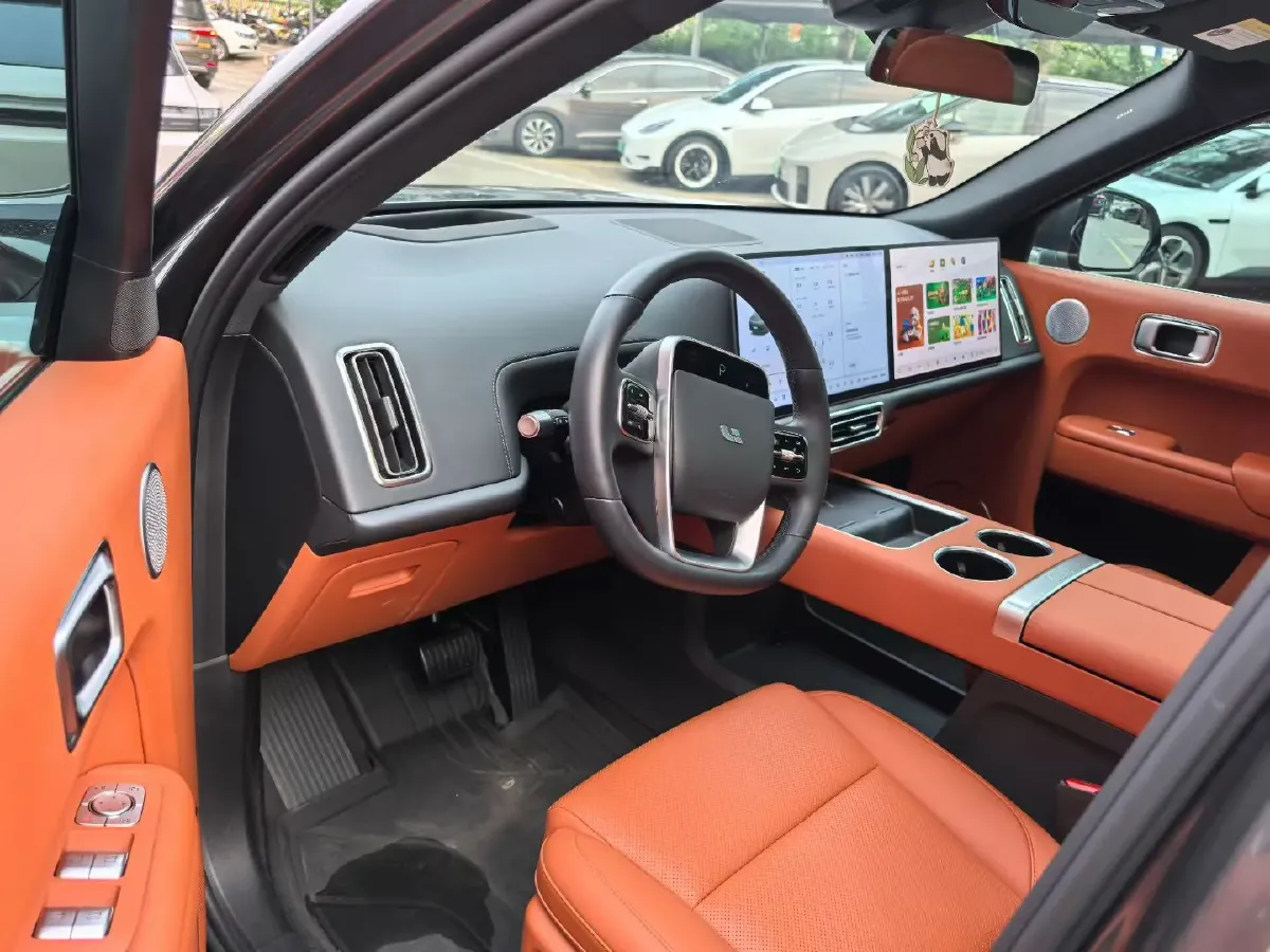 2022 Li L9 Range Extended 154HP REEV 42.6KWH,autocango,china used car exporter,china ev exporter,chinese used car exporter,chinese used ev exporter