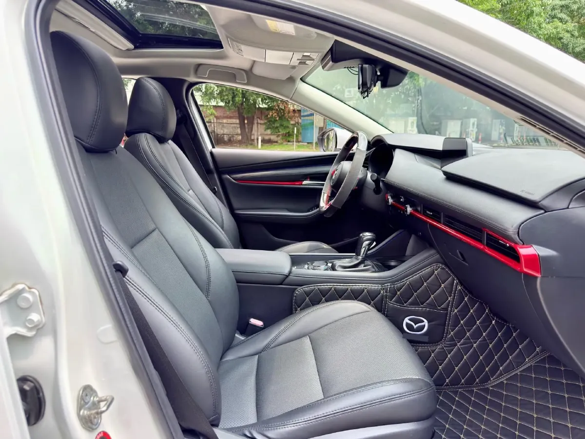 2020 Mazda 3 Axela 2.0L 158HP L4 6AT,autocango,china used car exporter,china ev exporter,chinese used car exporter,chinese used ev exporter