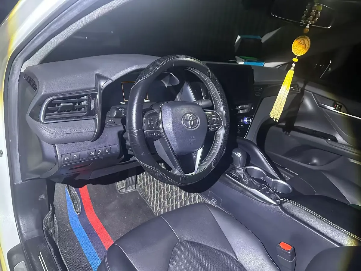 2021 Toyota Camry 2.5L 209HP L4 8AT,autocango,china used car exporter,china ev exporter,chinese used car exporter,chinese used ev exporter