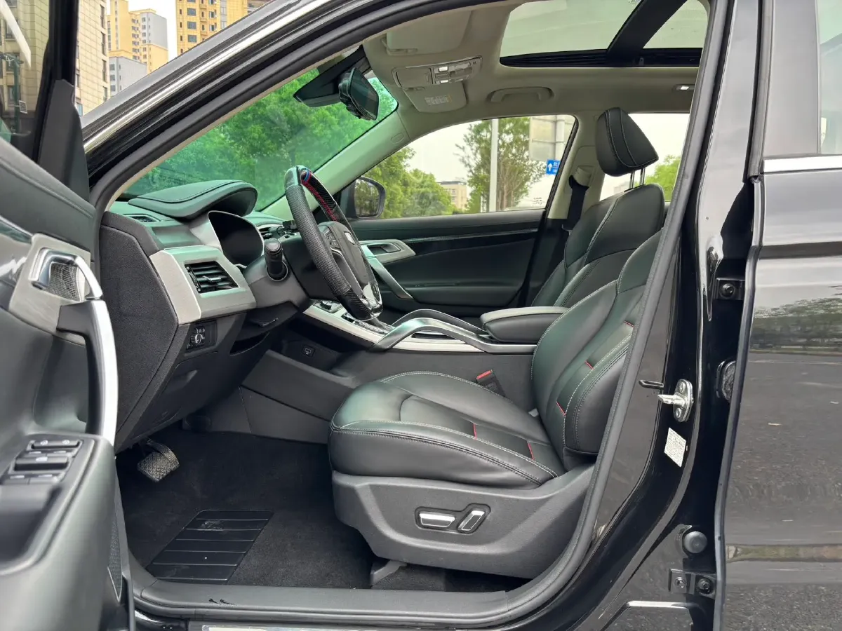 2018 Geely Azkarra 1.8T 184HP L4 6AT,autocango,china used car exporter,china ev exporter,chinese used car exporter,chinese used ev exporter