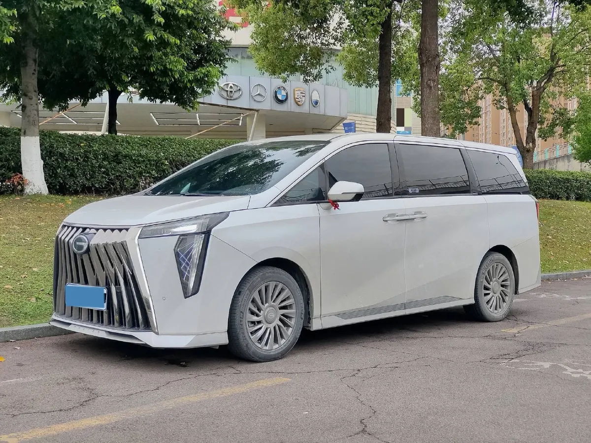 2023 GAC Trumpchi M8 2.0T 252HP L4 8AT,autocango,china used car exporter,china ev exporter,chinese used car exporter,chinese used ev exporter