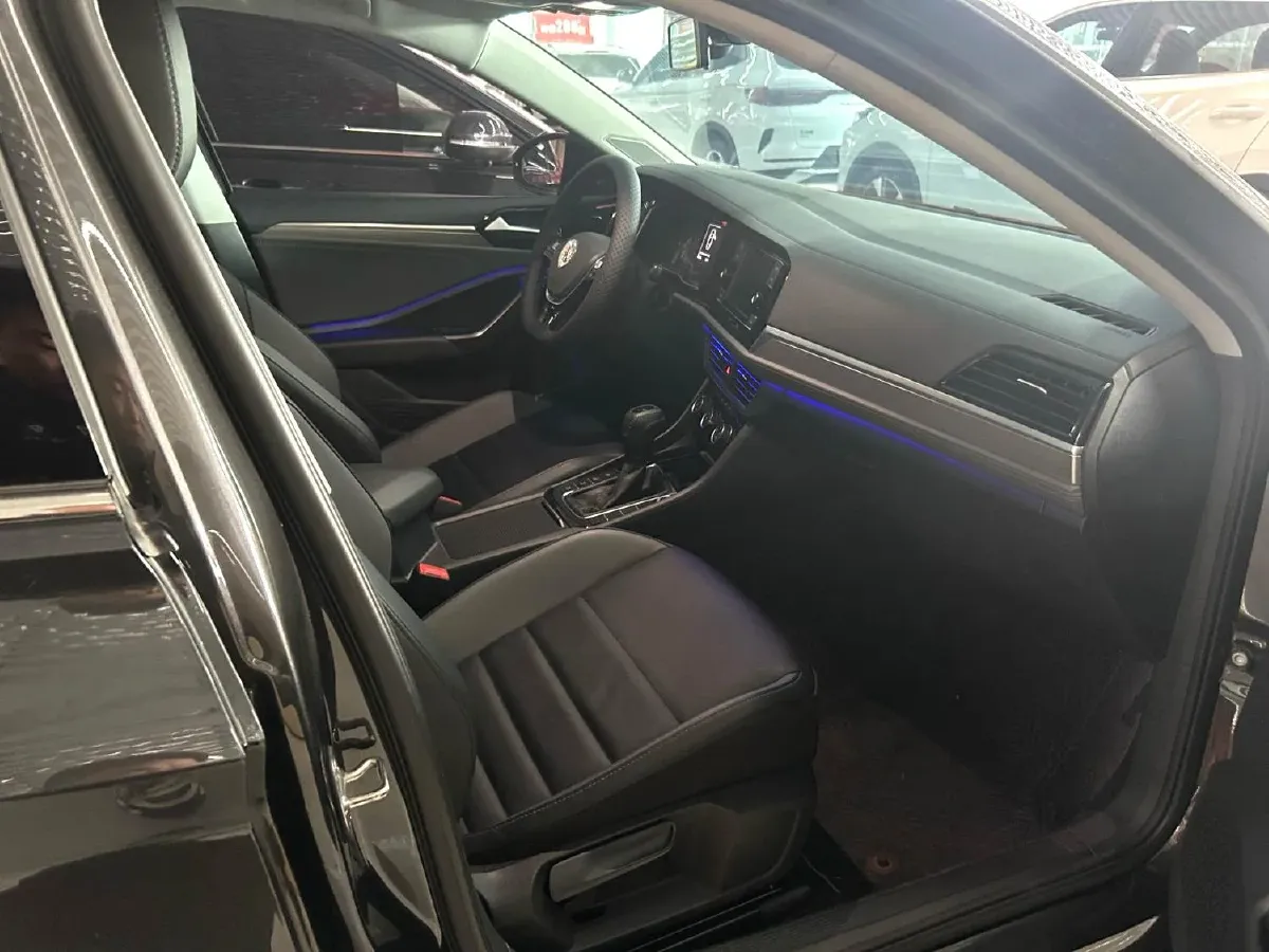 2020 Volkswagen Sagitar 1.2T 116HP L4 7DCT,autocango,china used car exporter,china ev exporter,chinese used car exporter,chinese used ev exporter