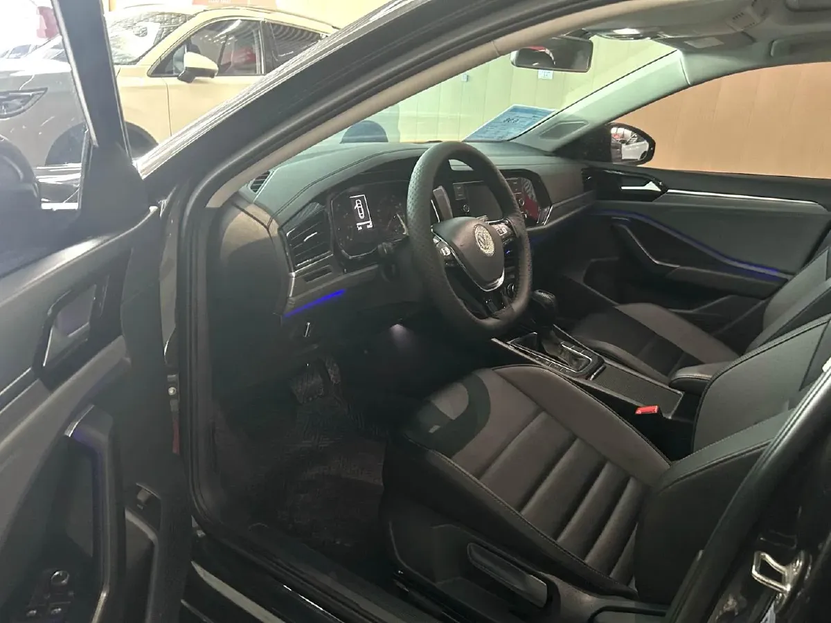 2020 Volkswagen Sagitar 1.2T 116HP L4 7DCT,autocango,china used car exporter,china ev exporter,chinese used car exporter,chinese used ev exporter