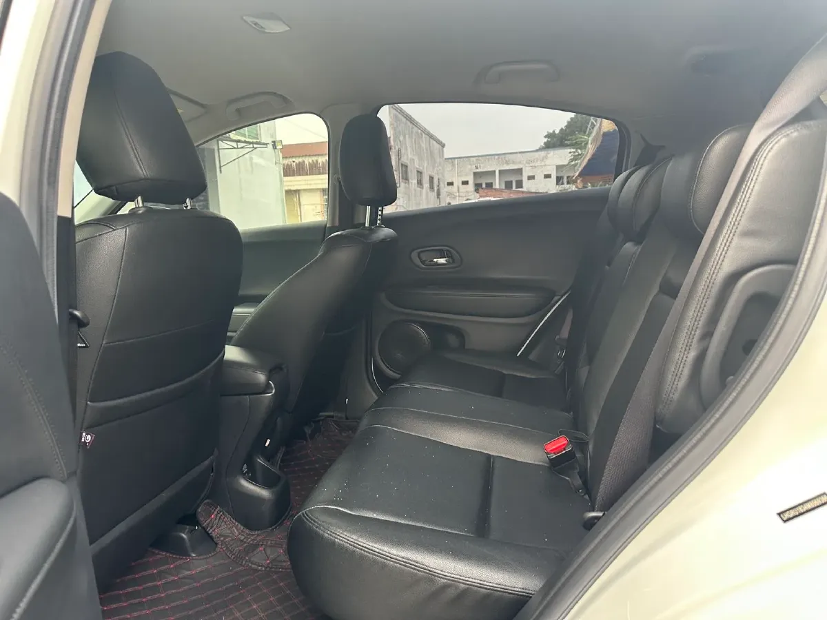 2020 Honda Vezel 1.5T 177HP L4 CVT,autocango,china used car exporter,china ev exporter,chinese used car exporter,chinese used ev exporter