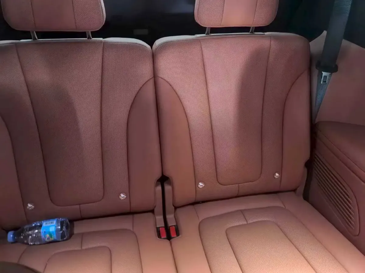 2024 AITO AITO M9 1.5T 152HP L4 REEV 42KWH,autocango,china used car exporter,china ev exporter,chinese used car exporter,chinese used ev exporter