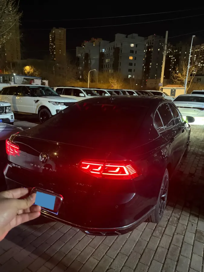 2020 Volkswagen Magotan 2.0T 186HP L4 7DCT,autocango,china used car exporter,china ev exporter,chinese used car exporter,chinese used ev exporter