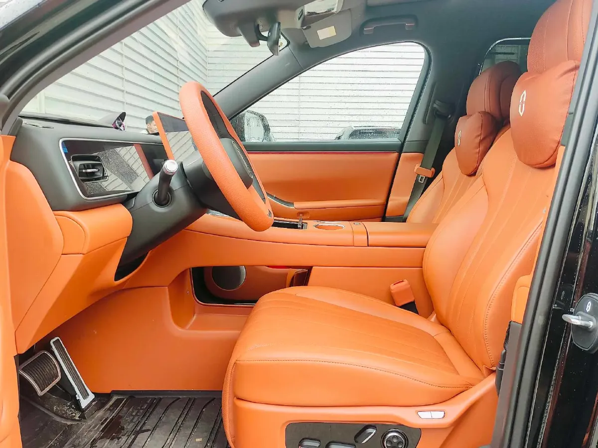 2026 AITO AITO M7 REEV 160HP REEV,autocango,china used car exporter,china ev exporter,chinese used car exporter,chinese used ev exporter