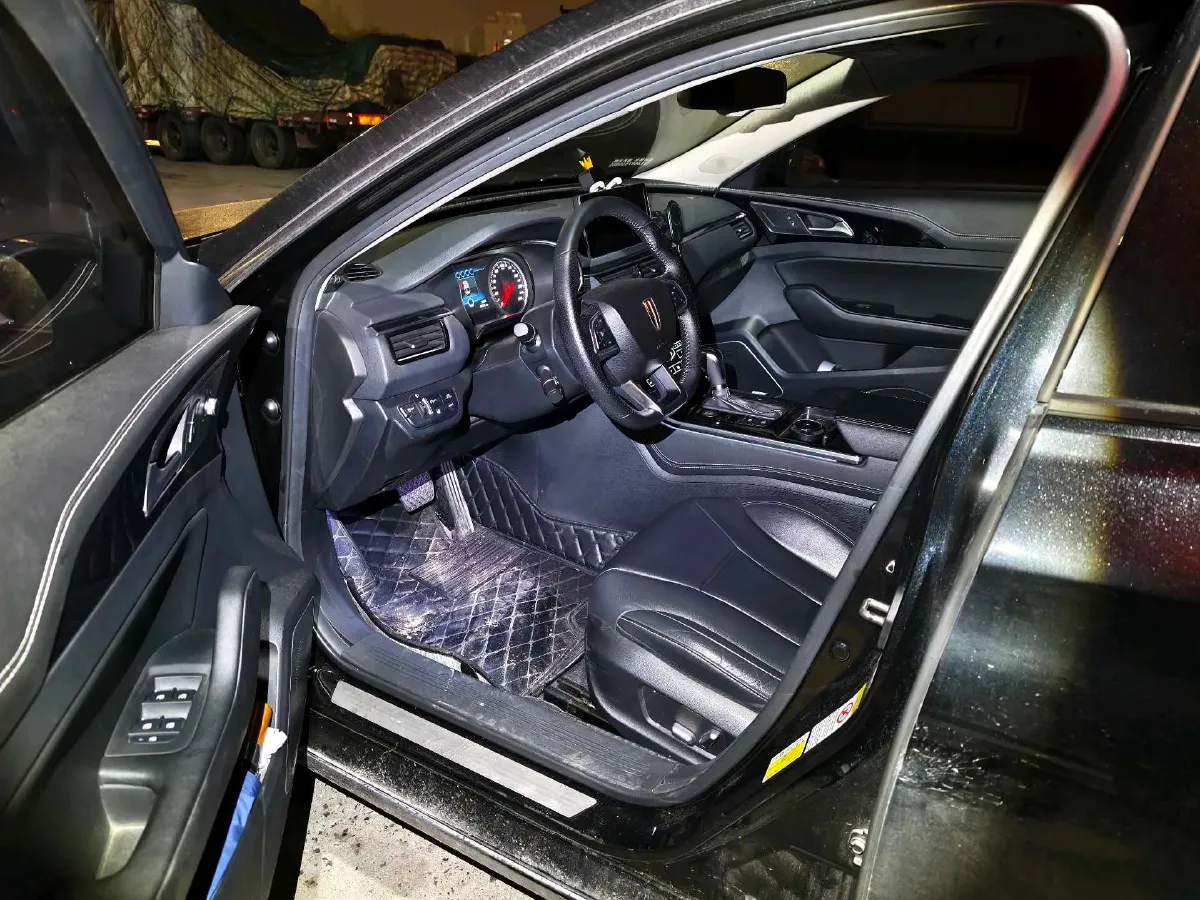 2019 HongQi H5 1.8T 180HP L4 6AT,autocango,china used car exporter,china ev exporter,chinese used car exporter,chinese used ev exporter