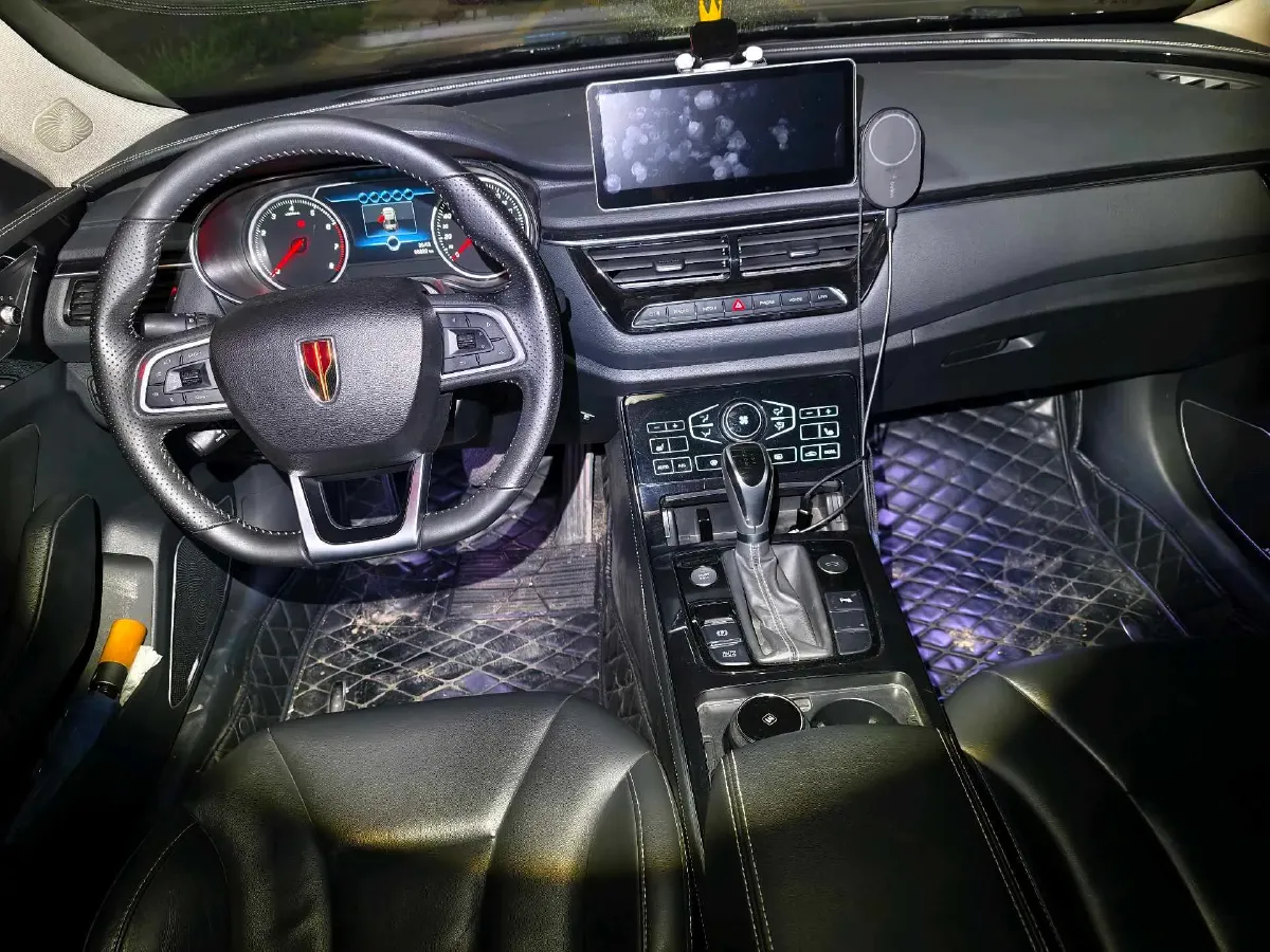 2019 HongQi H5 1.8T 180HP L4 6AT,autocango,china used car exporter,china ev exporter,chinese used car exporter,chinese used ev exporter