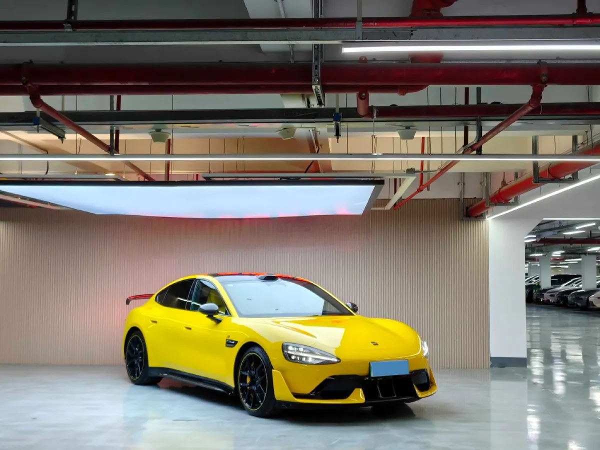 2025 MI SU7 Ultra BEV 93.7KWH,autocango,china used car exporter,china ev exporter,chinese used car exporter,chinese used ev exporter