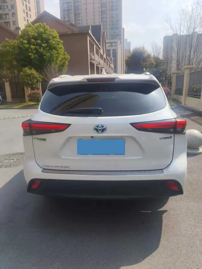 2023 Toyota Highlander 2.5L 189HP L4 E-CVT Hybrid,autocango,china used car exporter,china ev exporter,chinese used car exporter,chinese used ev exporter