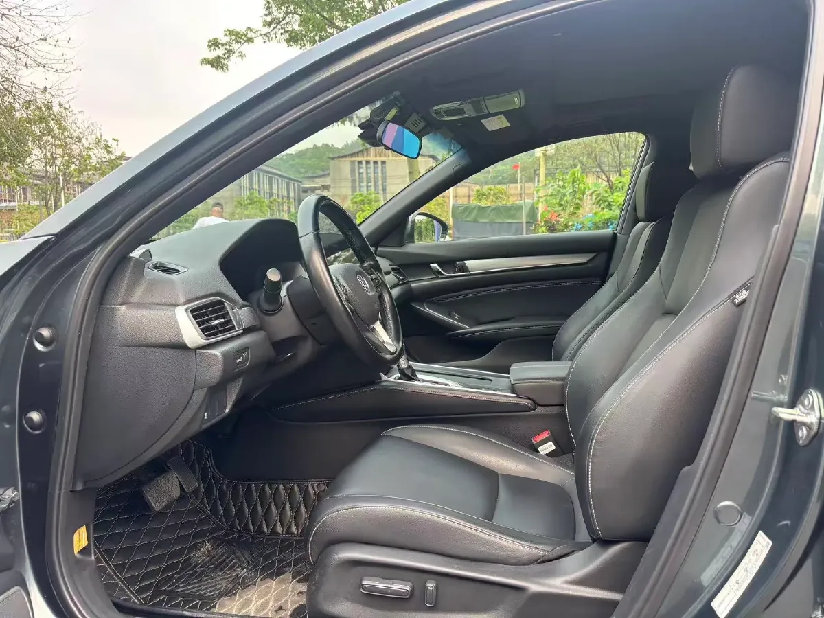 2022 Honda Inspire 1.5T 194HP L4 CVT,autocango,china used car exporter,china ev exporter,chinese used car exporter,chinese used ev exporter