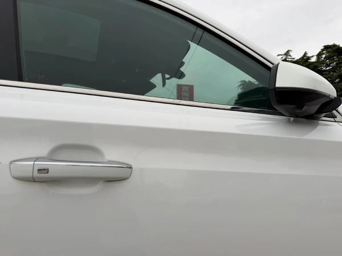 2020 Roewe RX5 1.5T 173HP L4 7DCT,autocango,china used car exporter,china ev exporter,chinese used car exporter,chinese used ev exporter