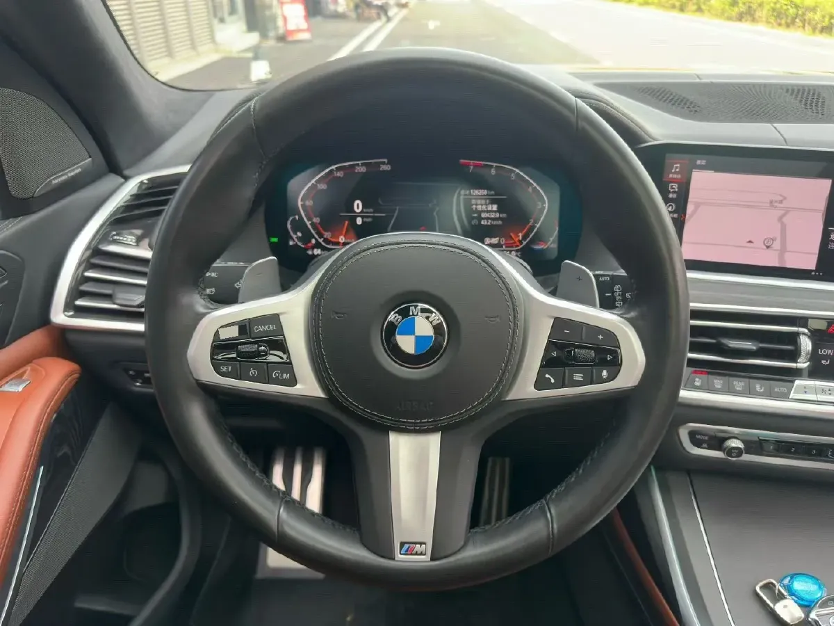 2021 BMW X7 3.0T 340HP L6 8AT,autocango,china used car exporter,china ev exporter,chinese used car exporter,chinese used ev exporter