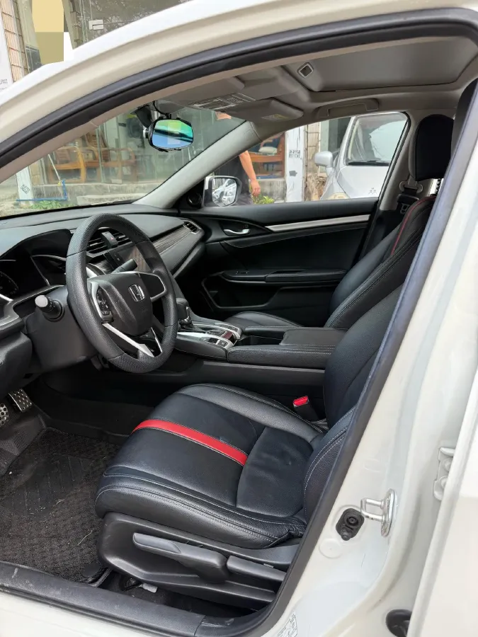 2019 Honda Civic 1.5T 177HP L4 CVT,autocango,china used car exporter,china ev exporter,chinese used car exporter,chinese used ev exporter