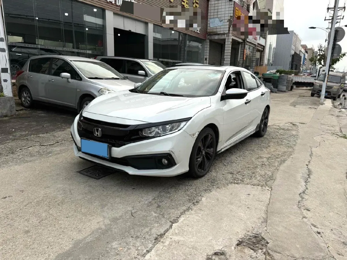 2019 Honda Civic 1.5T 177HP L4 CVT,autocango,china used car exporter,china ev exporter,chinese used car exporter,chinese used ev exporter