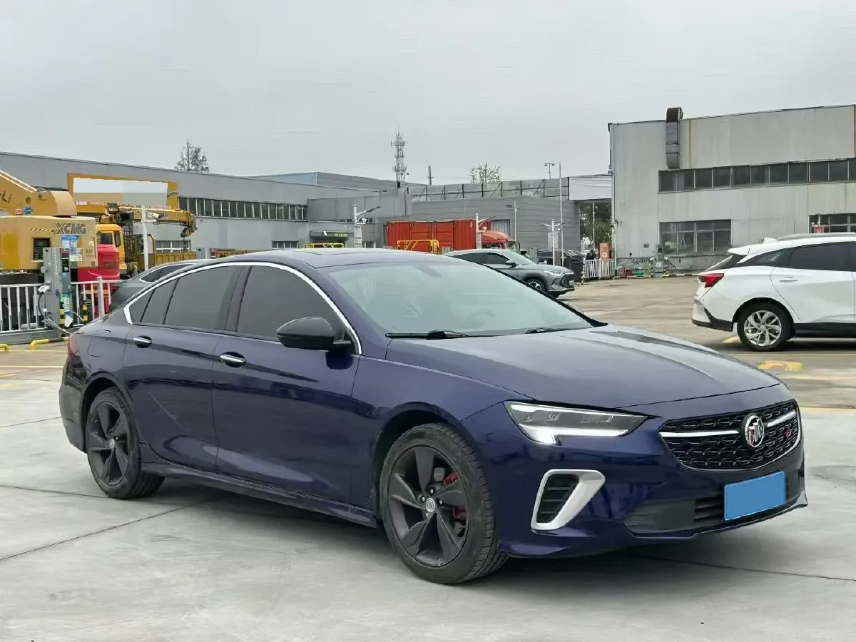 2020 Buick Regal 2.0T 237HP L4 9AT,autocango,china used car exporter,china ev exporter,chinese used car exporter,chinese used ev exporter