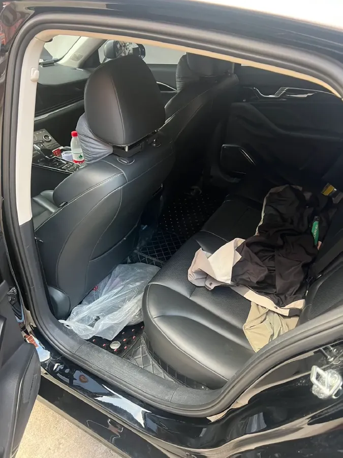 2023 Bestune B70 1.5T 169HP L4 7DCT,autocango,china used car exporter,china ev exporter,chinese used car exporter,chinese used ev exporter