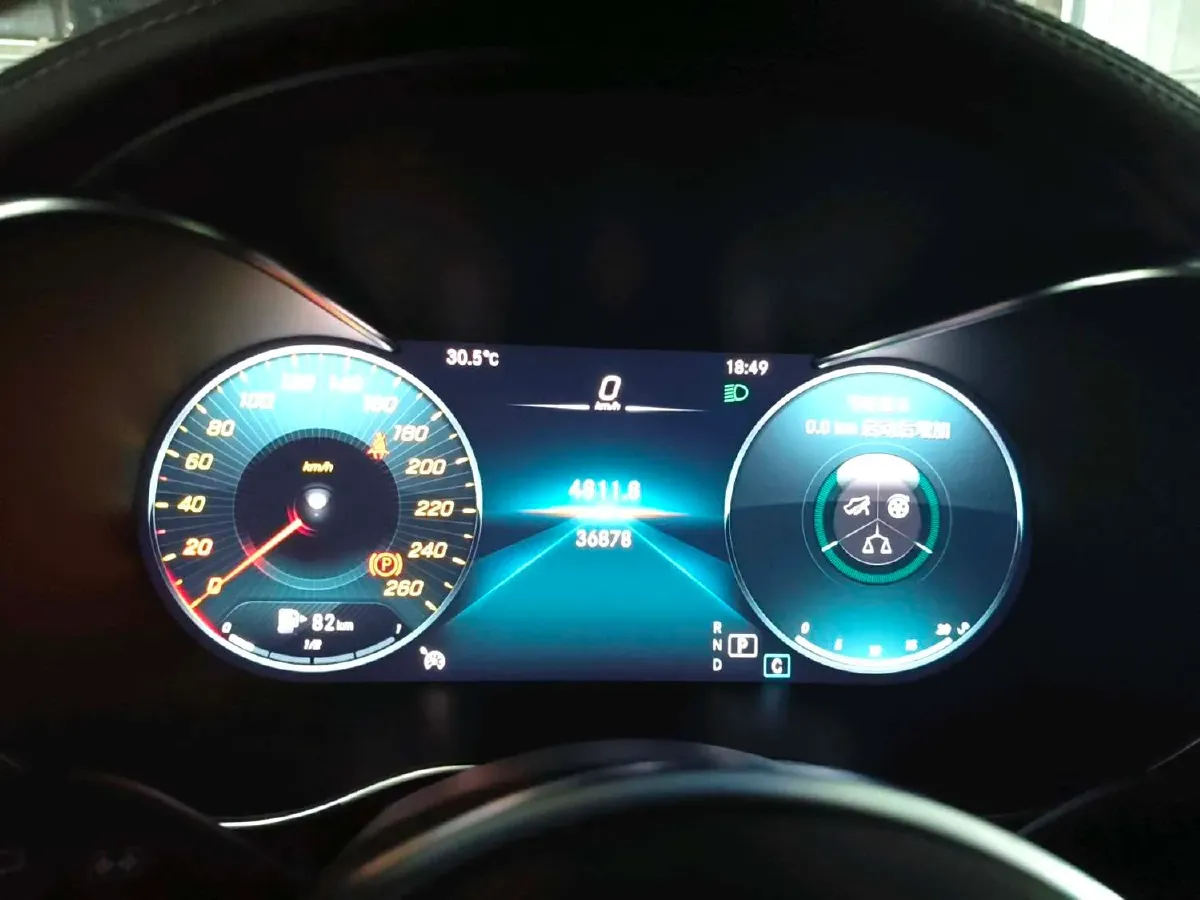 2021 Mercedes-Benz GLC Class 2.0T 197HP L4 9AT,autocango,china used car exporter,china ev exporter,chinese used car exporter,chinese used ev exporter