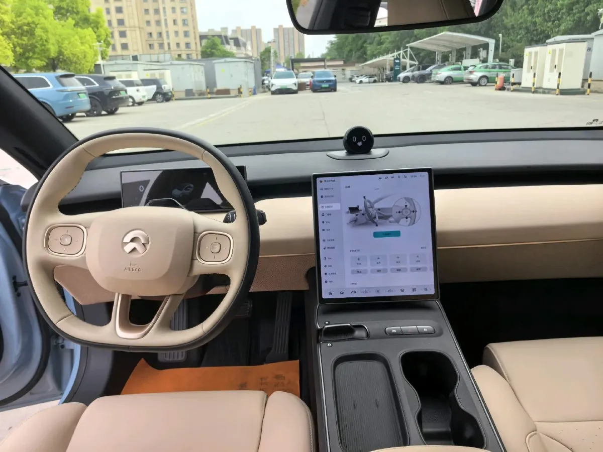 2024 NIO ET5 BEV 75KWH,autocango,china used car exporter,china ev exporter,chinese used car exporter,chinese used ev exporter