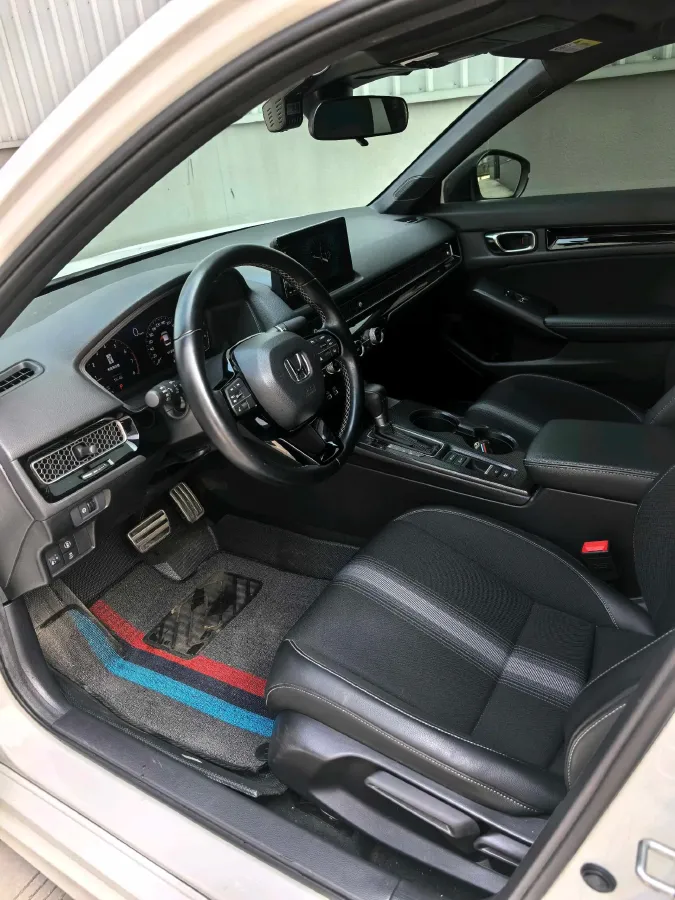 2022 Honda Civic 1.5T 182HP L4 CVT,autocango,china used car exporter,china ev exporter,chinese used car exporter,chinese used ev exporter