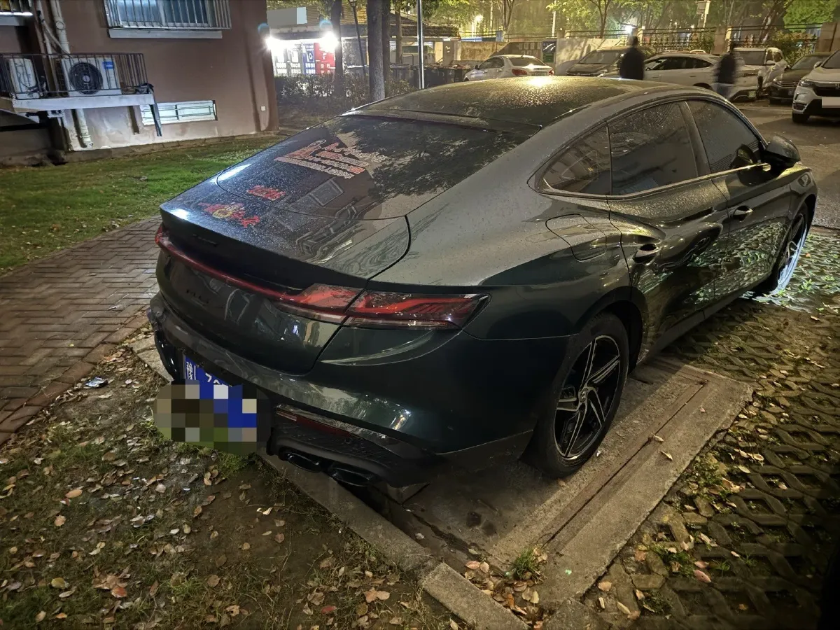 2023 MG 7 1.5T 188HP L4 7DCT,autocango,china used car exporter,china ev exporter,chinese used car exporter,chinese used ev exporter