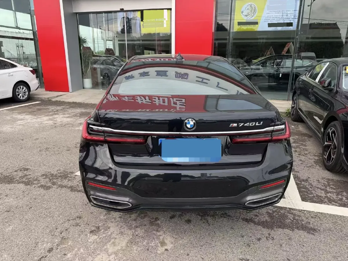 2019 BMW 7 Series 2.0T 265HP L4 8AT,autocango,china used car exporter,china ev exporter,chinese used car exporter,chinese used ev exporter