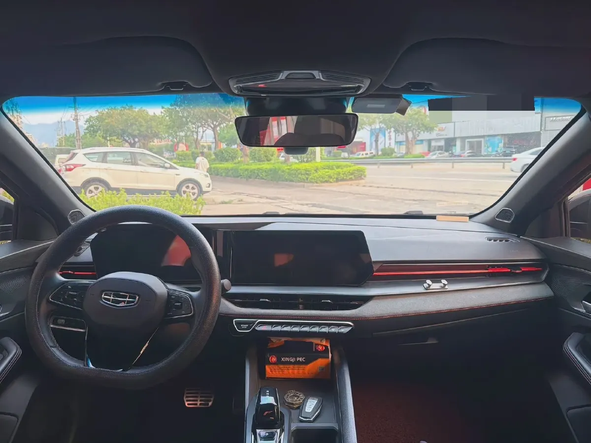 2022 Geely Binray 1.5T 181HP L4 7DCT,autocango,china used car exporter,china ev exporter,chinese used car exporter,chinese used ev exporter