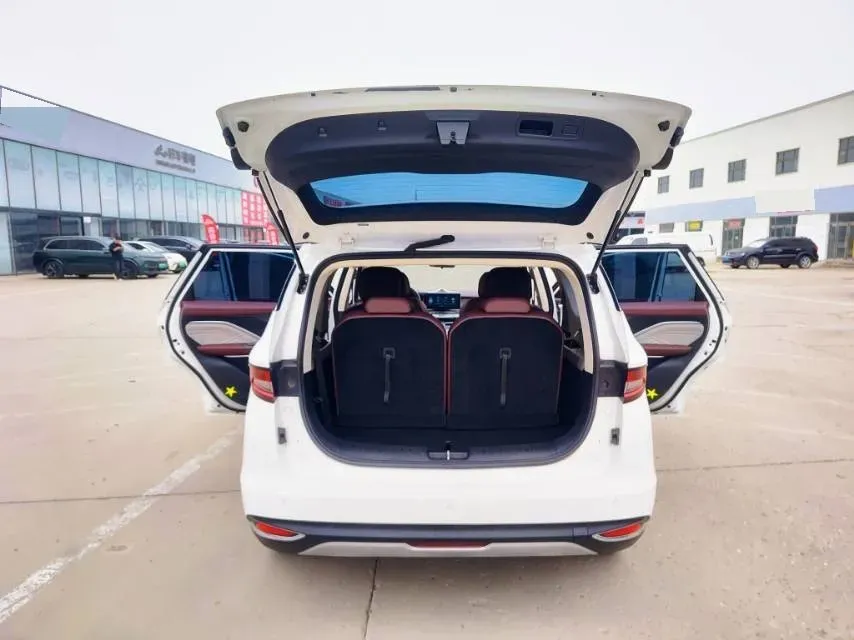 2022 Geely JiaJi 1.8T 184HP L4 7DCT,autocango,china used car exporter,china ev exporter,chinese used car exporter,chinese used ev exporter