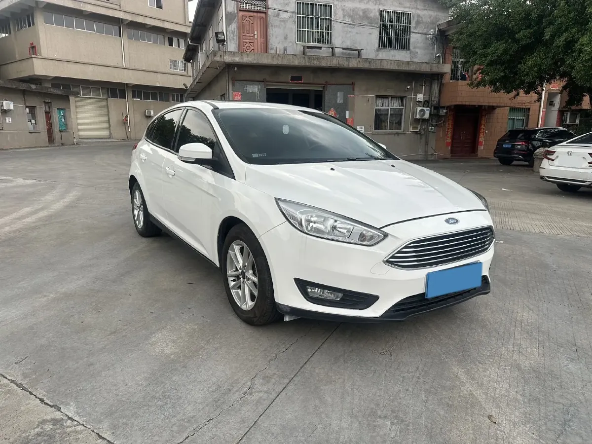 2018 Ford Focus 1.6L 125HP L4 6DCT,autocango,china used car exporter,china ev exporter,chinese used car exporter,chinese used ev exporter
